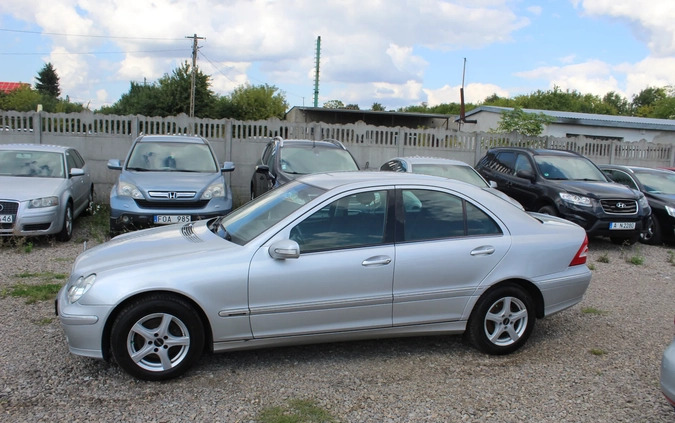 Mercedes-Benz Klasa C cena 23900 przebieg: 225579, rok produkcji 2004 z Poznań małe 172